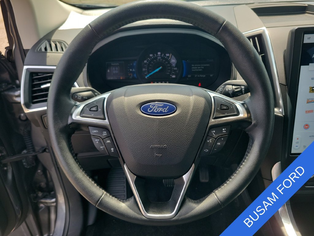 Certified 2024 Ford Edge Titanium w/ Equipment Group 301A AWD/4WD image 16