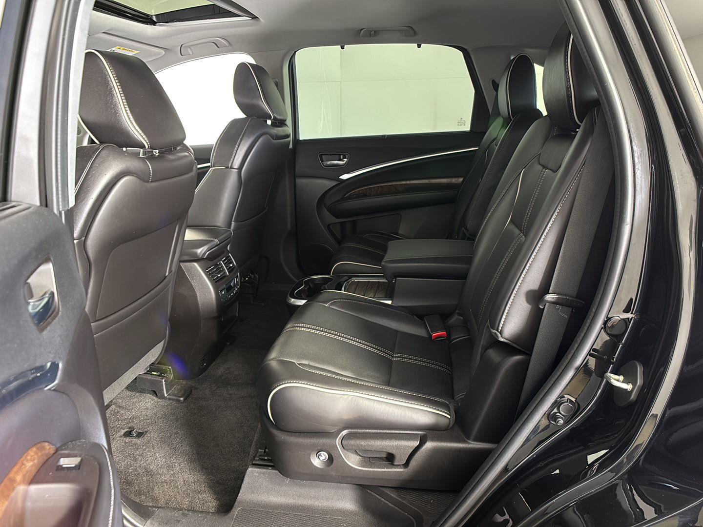 Used 2018 Acura MDX w/ Advance Package AWD/4WD image 17