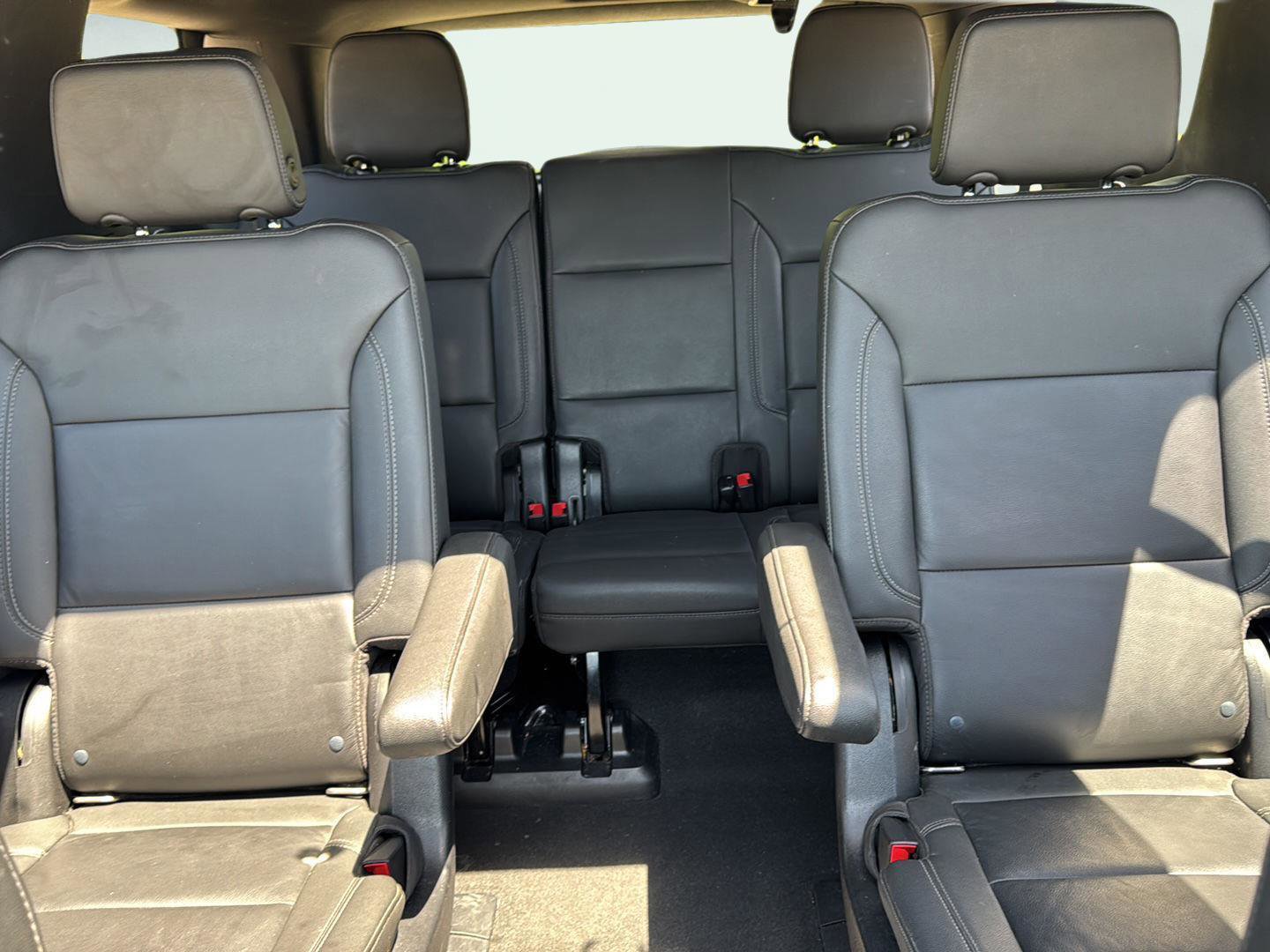 Used 2022 Chevrolet Tahoe LT AWD/4WD image 21
