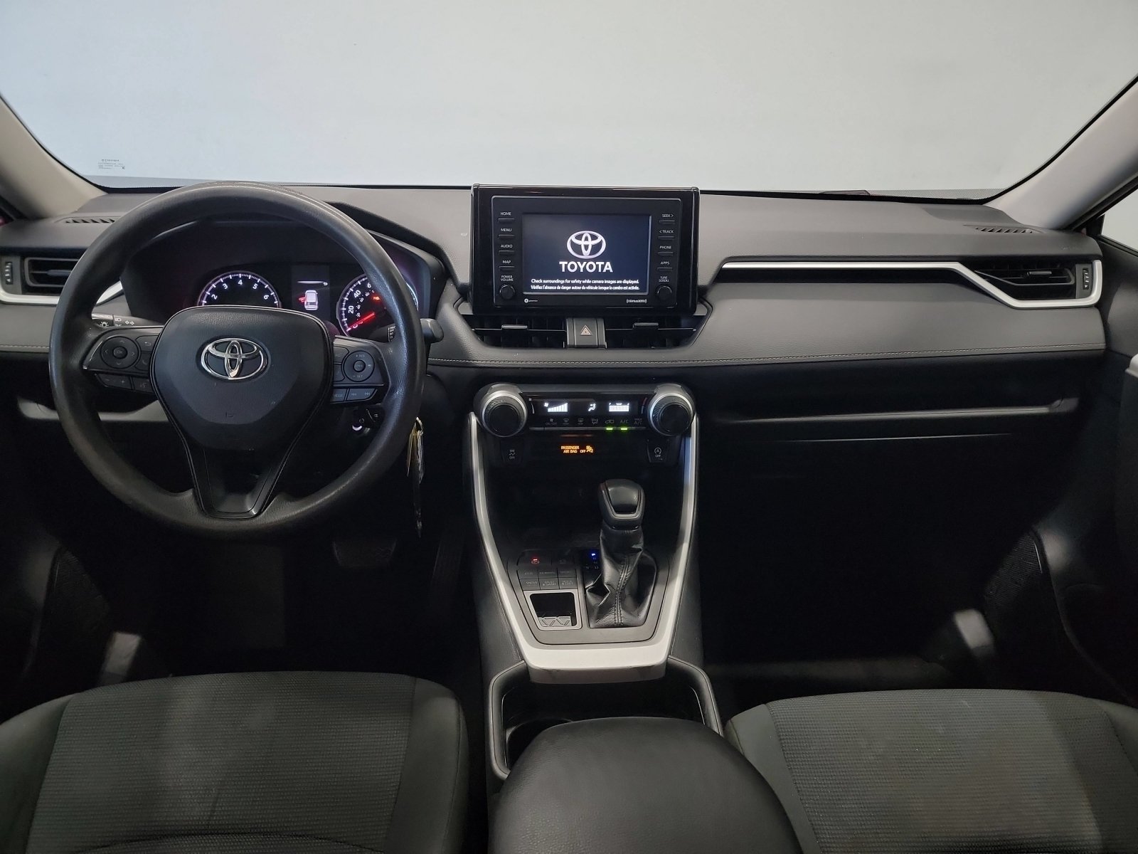 Used 2021 Toyota RAV4 LE AWD/4WD image 15