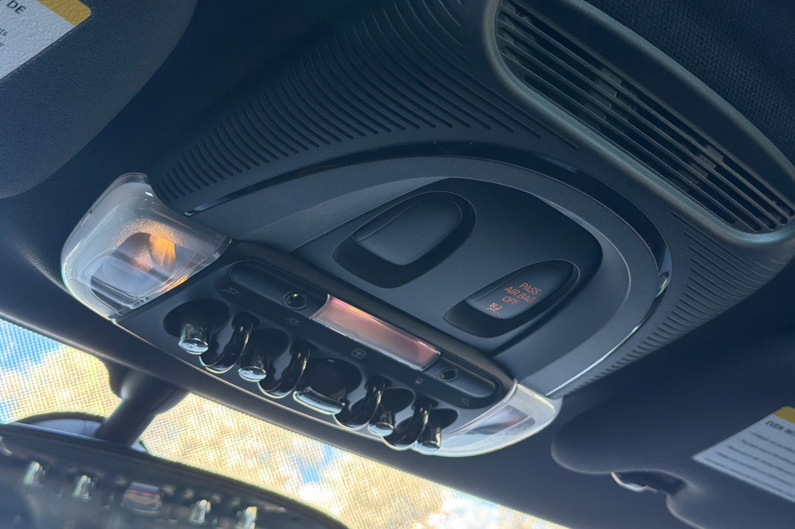 Used 2014 MINI Cooper S image 22