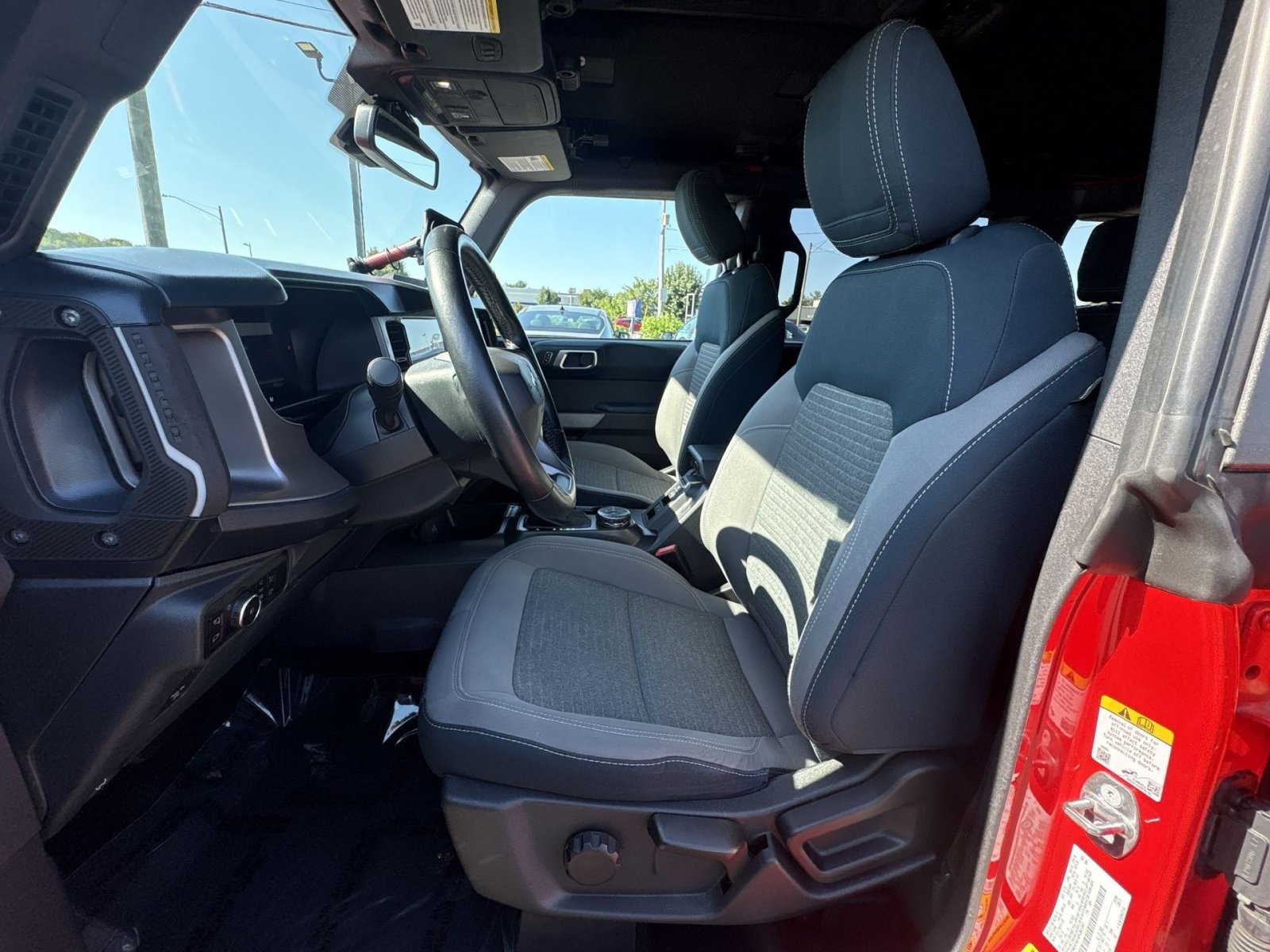 Used 2023 Ford Bronco Outer Banks AWD/4WD image 13