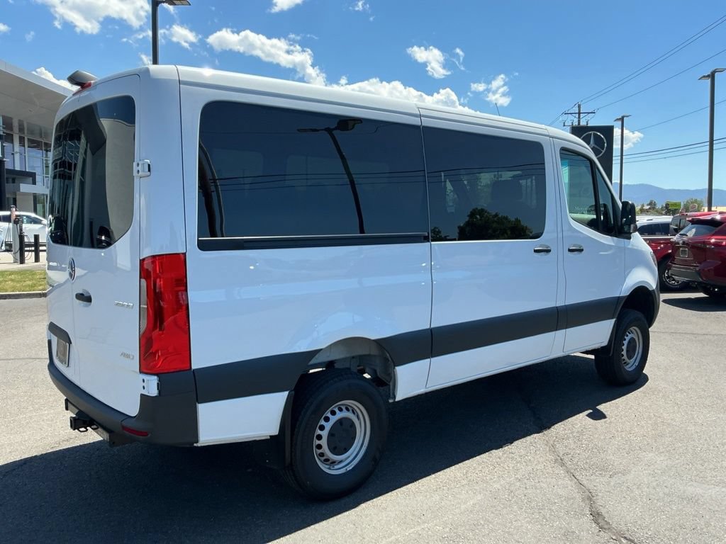 Used 2025 Mercedes-Benz Sprinter 2500 image 7