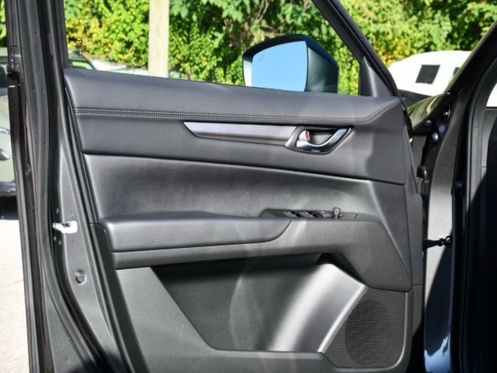 New 2025 MAZDA CX-5 AWD 2.5 S w/ Select Package image 10