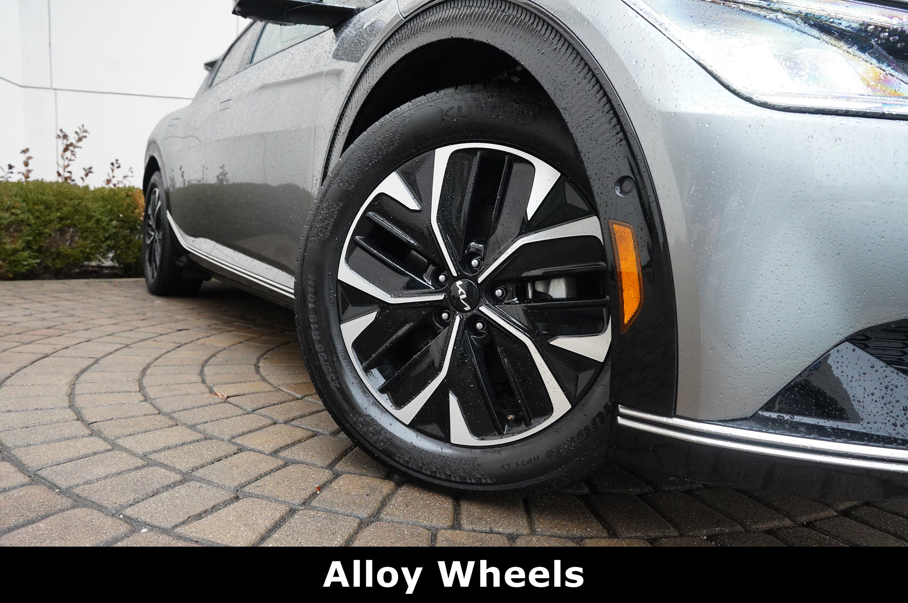 Used 2024 Kia EV6 Wind w/ Wind Technology Package image 16