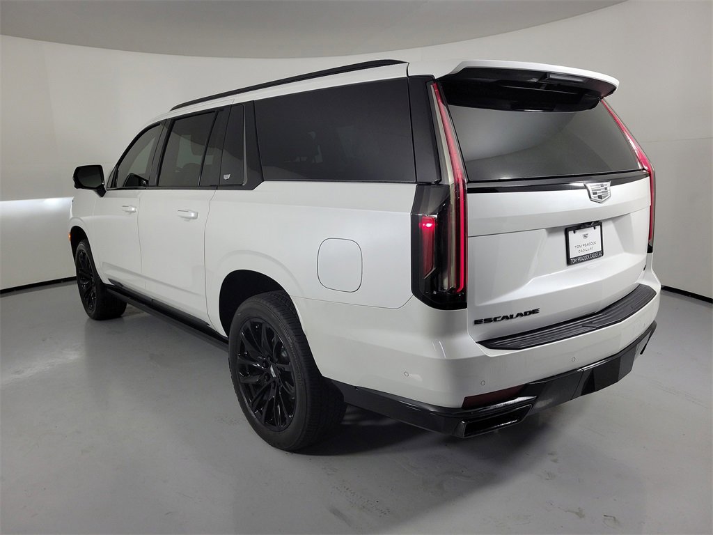Certified 2023 Cadillac Escalade ESV Sport w/ LPO, ONYX Package image 3