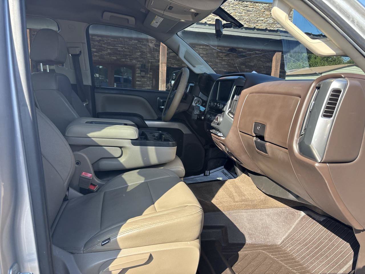 Used 2018 Chevrolet Silverado 1500 LT w/ All Star Edition AWD/4WD image 11