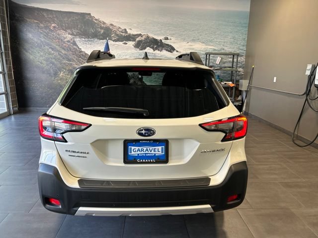 Used 2024 Subaru Outback Limited AWD/4WD image 41