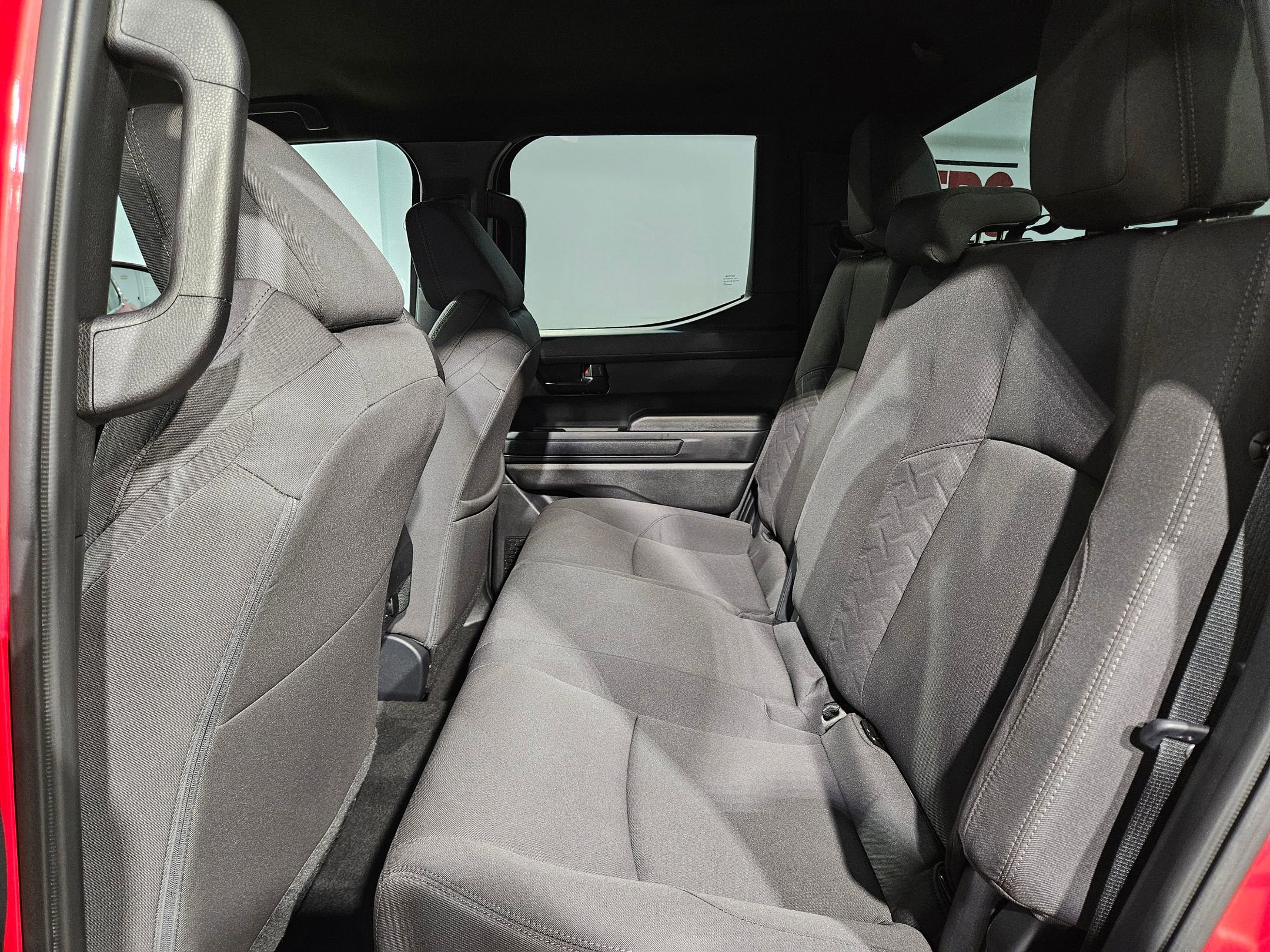 Certified 2025 Toyota Tacoma SR5 image 35