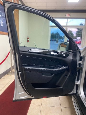 Used 2018 Mercedes-Benz GLE 350 image 9
