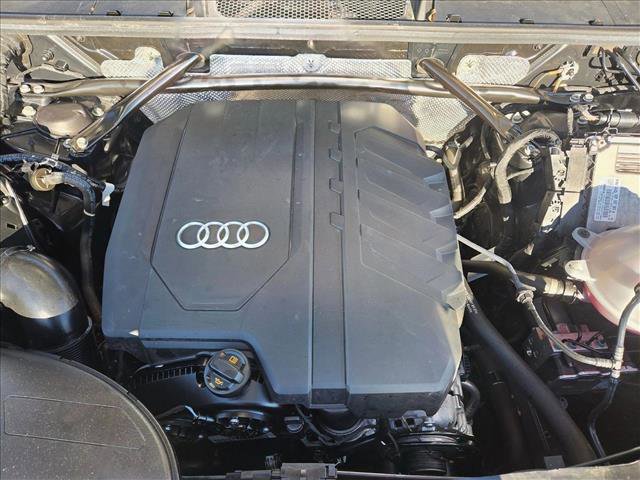 Used 2023 Audi Q5 2.0T Premium w/ Convenience Package image 22