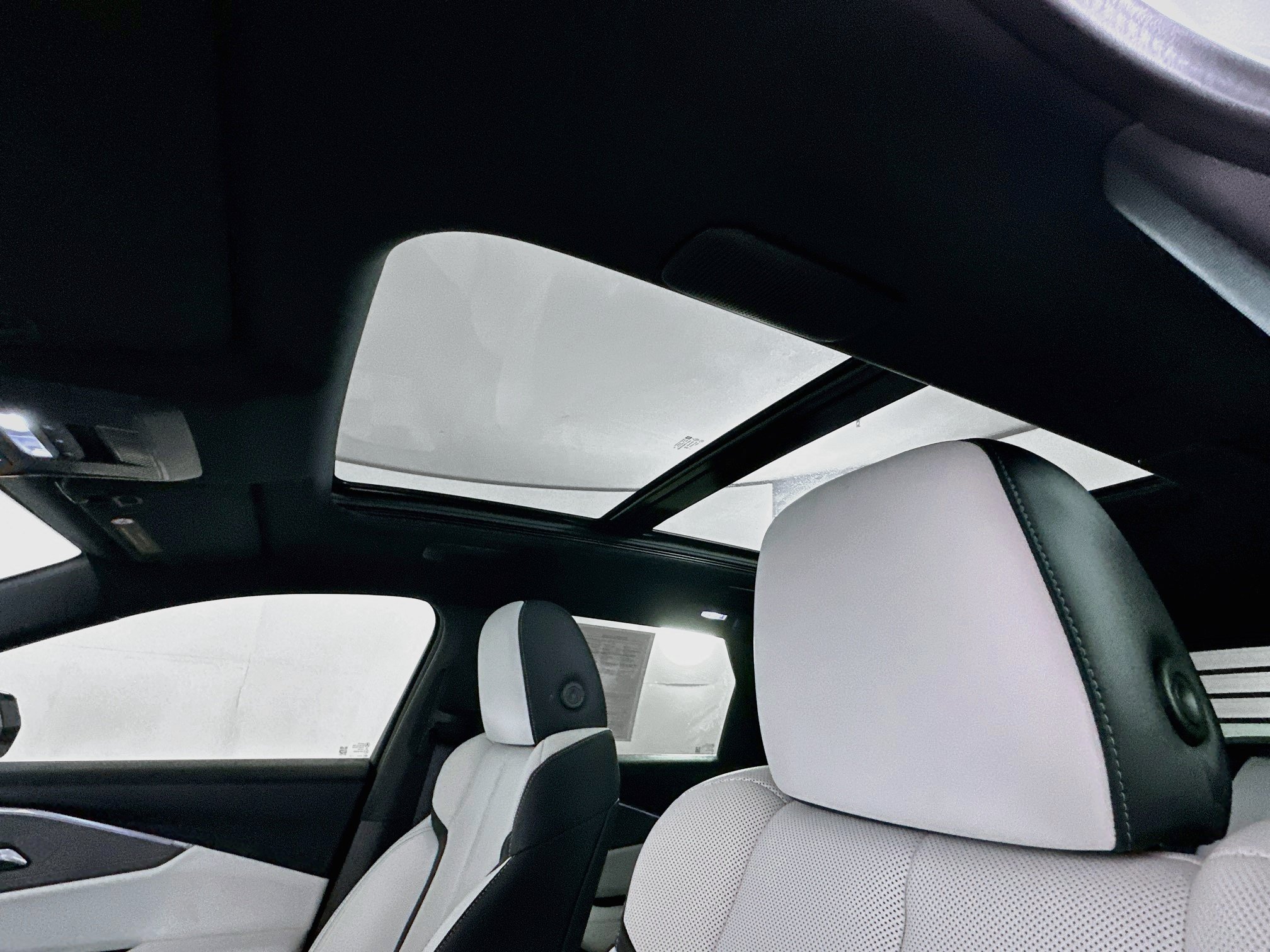 Used 2024 Acura ZDX A-Spec RWD image 25