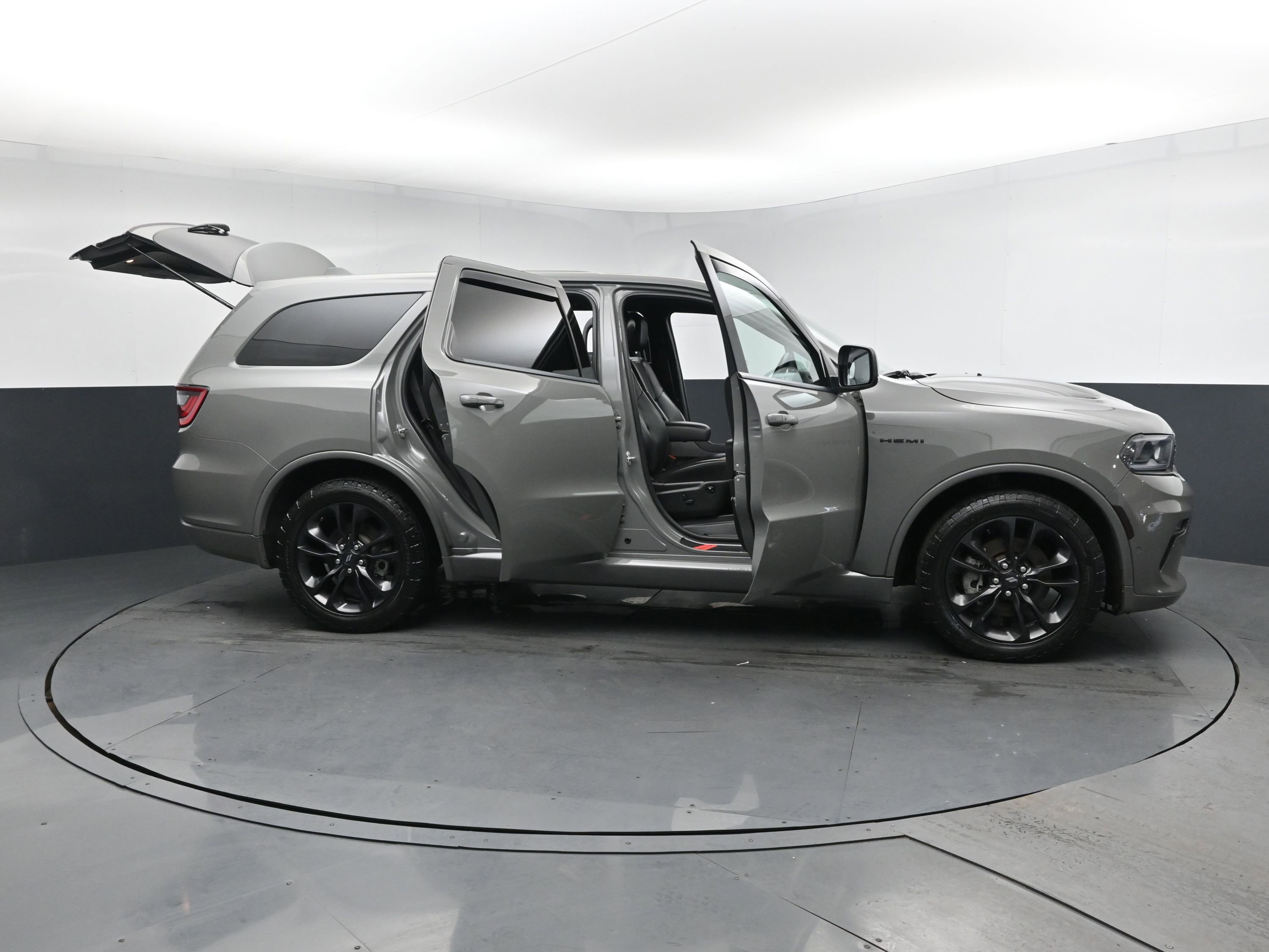 Used 2021 Dodge Durango R/T w/ Premium Interior Group image 25