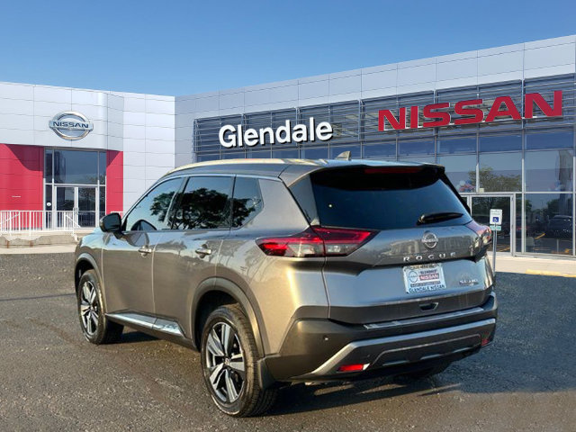 Used 2023 Nissan Rogue SL AWD/4WD image 6