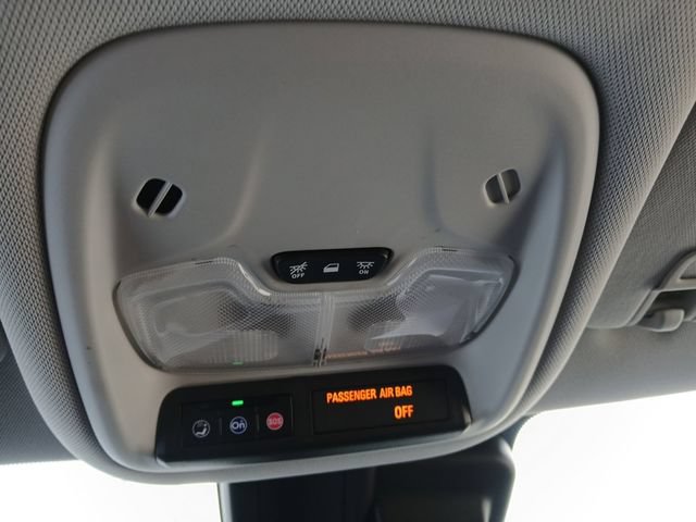 Used 2024 Chevrolet TrailBlazer LT FWD image 24
