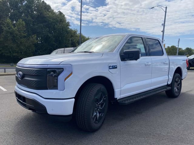New 2025 Ford F150 Lightning Flash image 7