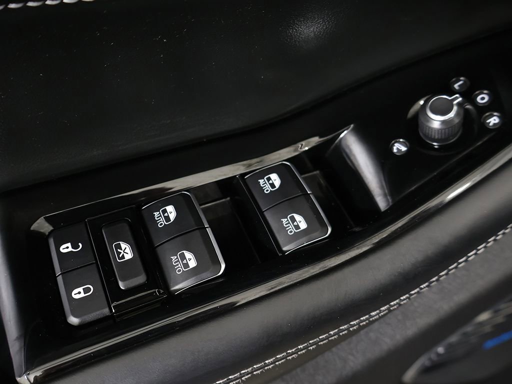 Used 2023 Jeep Grand Cherokee L Overland AWD/4WD image 46