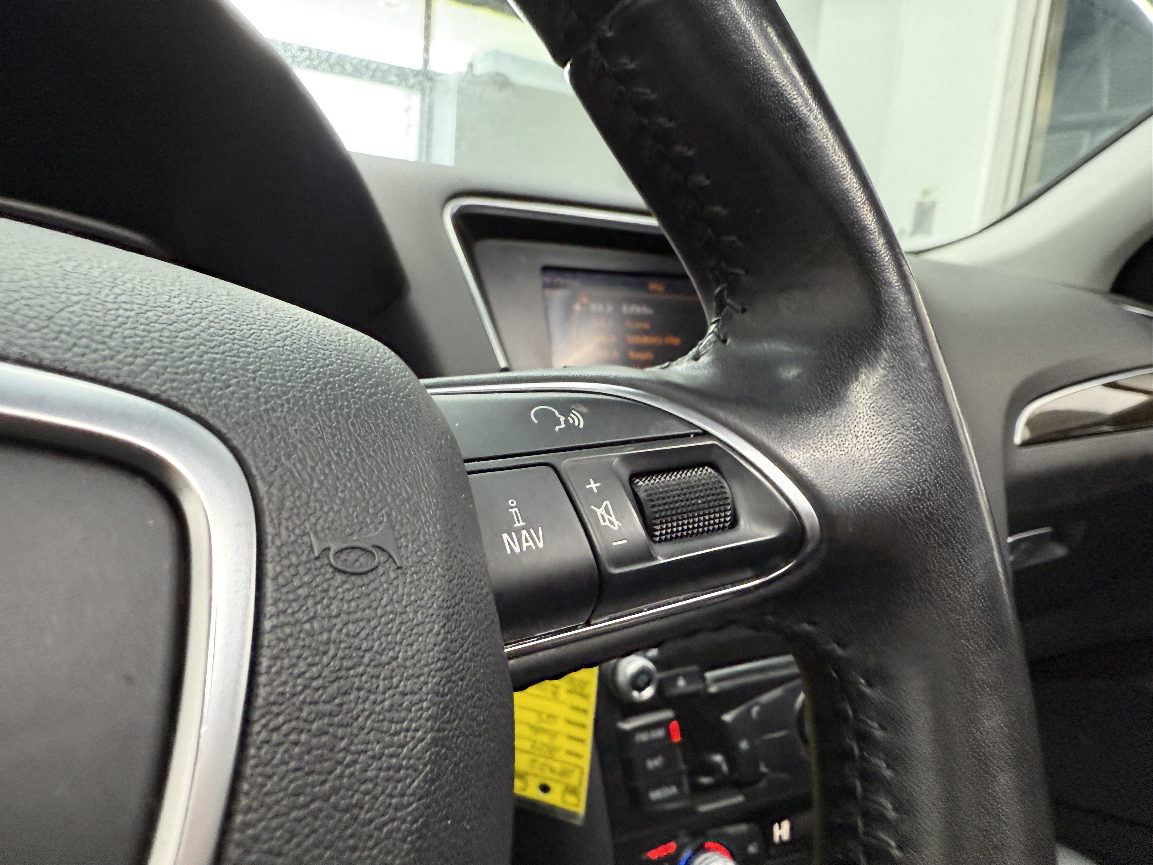 Used 2014 Audi Q5 2.0T Premium w/ Lighting Package image 16