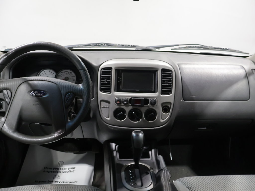 Used 2005 Ford Escape XLT AWD/4WD image 23