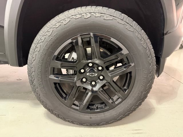 Certified 2025 Chevrolet Colorado Trail Boss AWD/4WD image 30