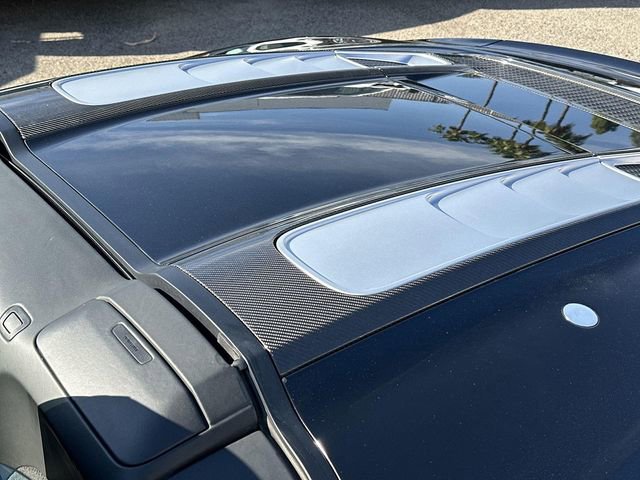 Used 2017 Audi R8 V10 w/ Carbon Exterior Package image 38