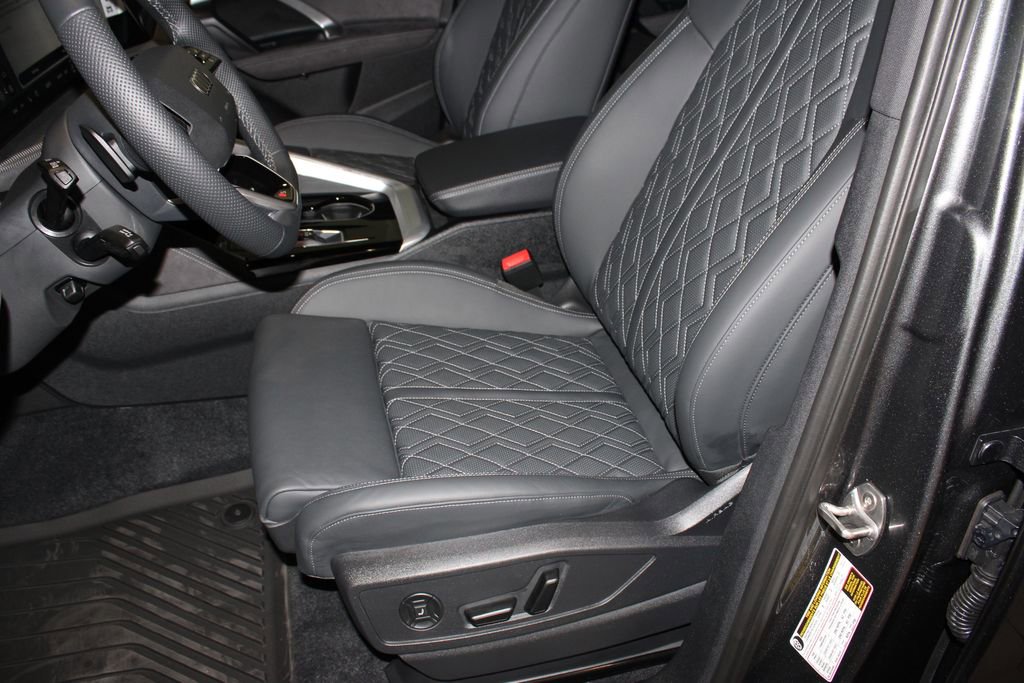 New 2026 Audi SQ5 Premium Plus image 9