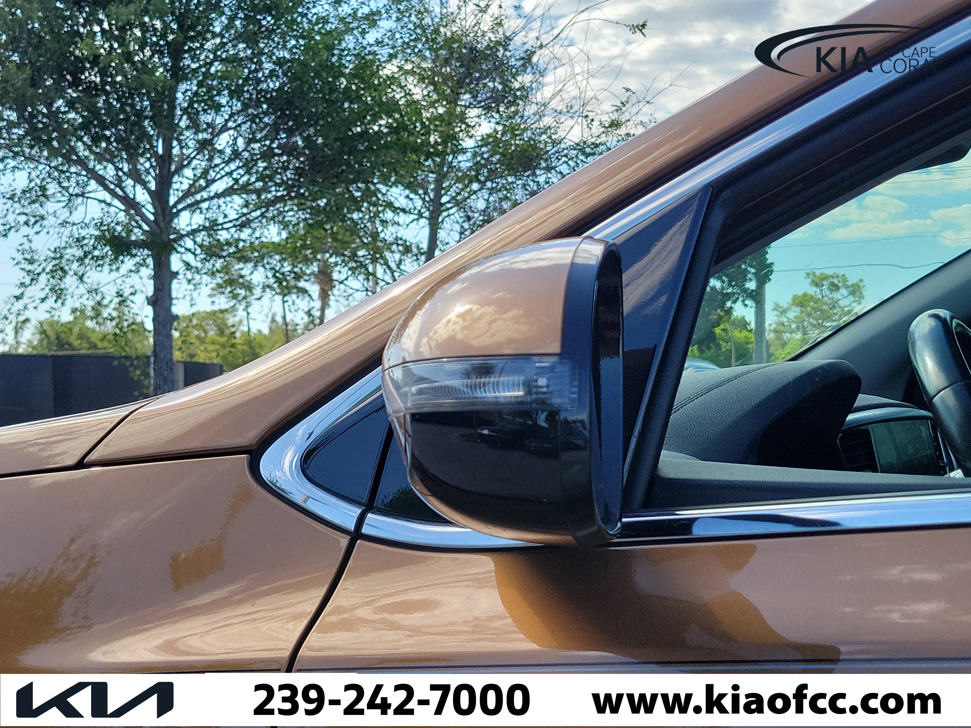 Used 2020 Kia Sportage EX FWD image 9