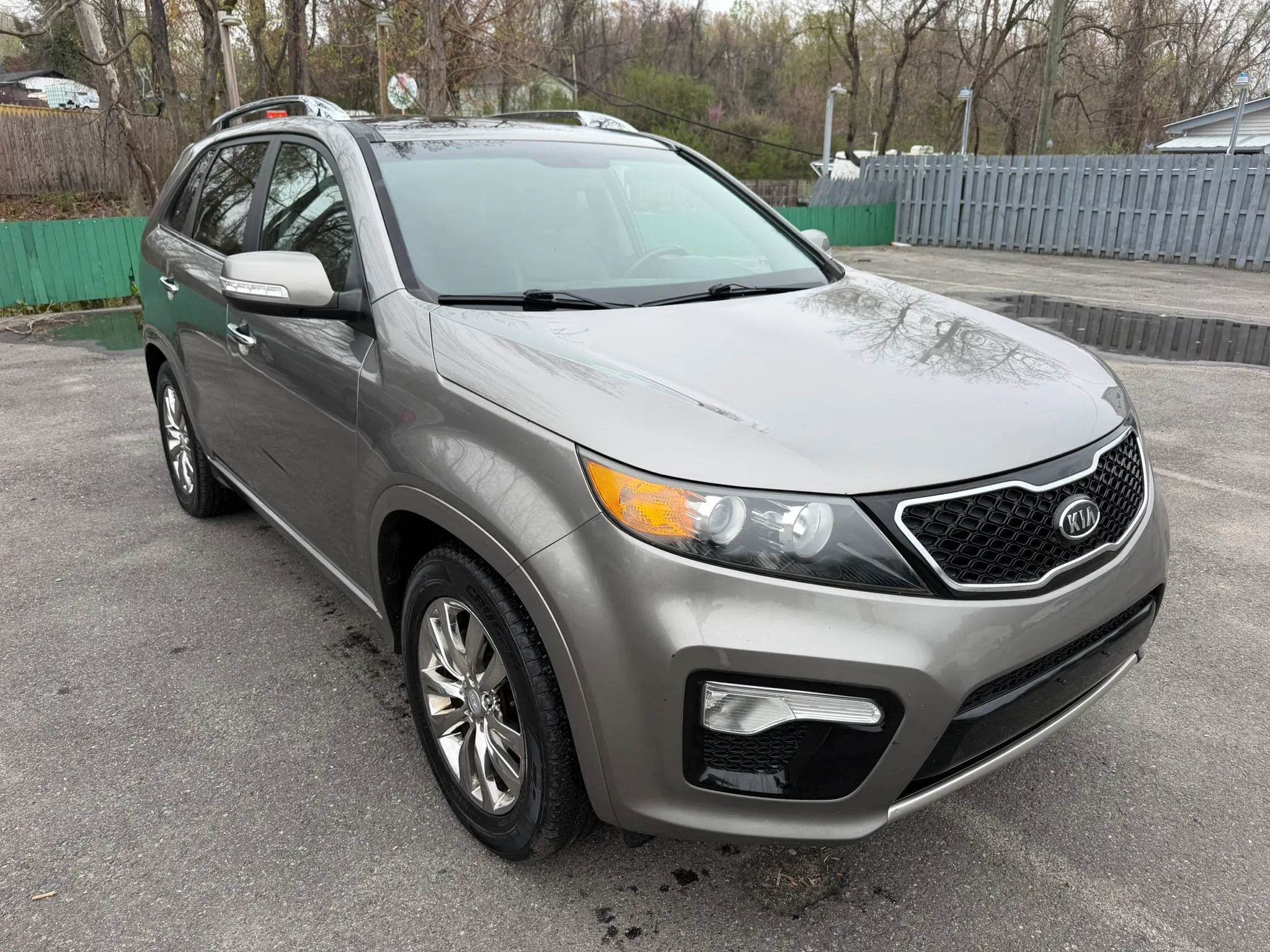Used 2013 Kia Sorento SX w/ SX Premium Pkg image 3
