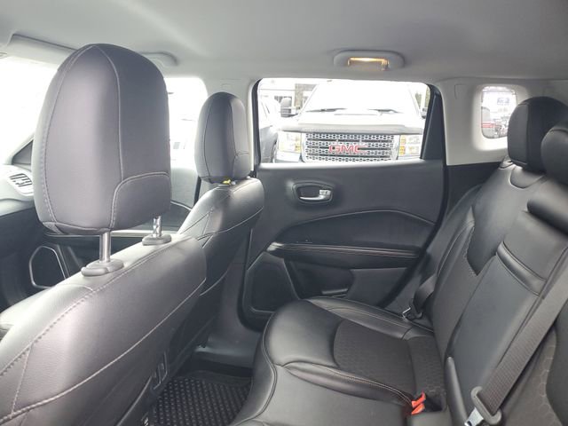 Used 2019 Jeep Compass Latitude w/ Popular Equipment Group image 9