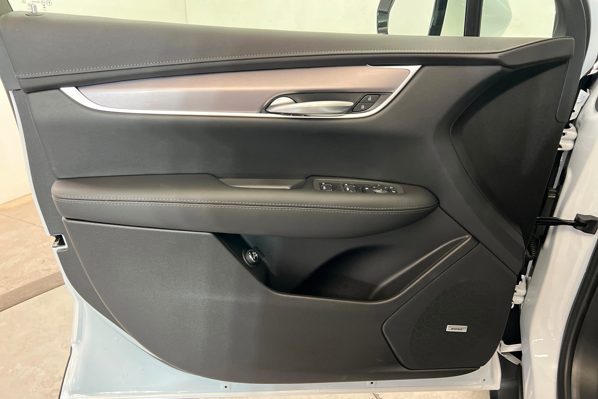 New 2026 Cadillac XT5 Luxury w/ LPO, Floor Liner Package image 15