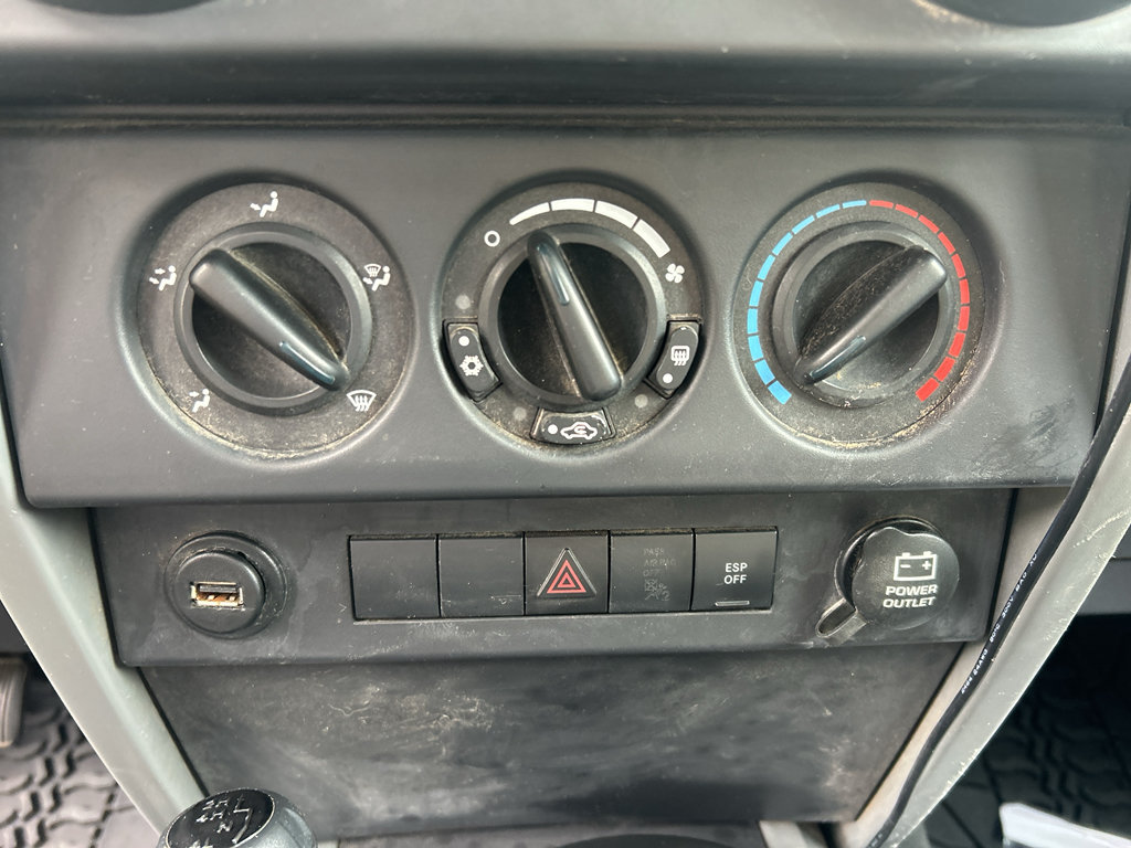 Used 2007 Jeep Wrangler X AWD/4WD image 19