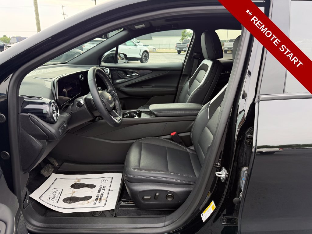 Used 2024 Chevrolet Blazer EV LT AWD/4WD image 13