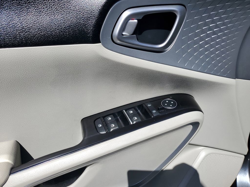 Used 2021 Kia Soul LX image 21