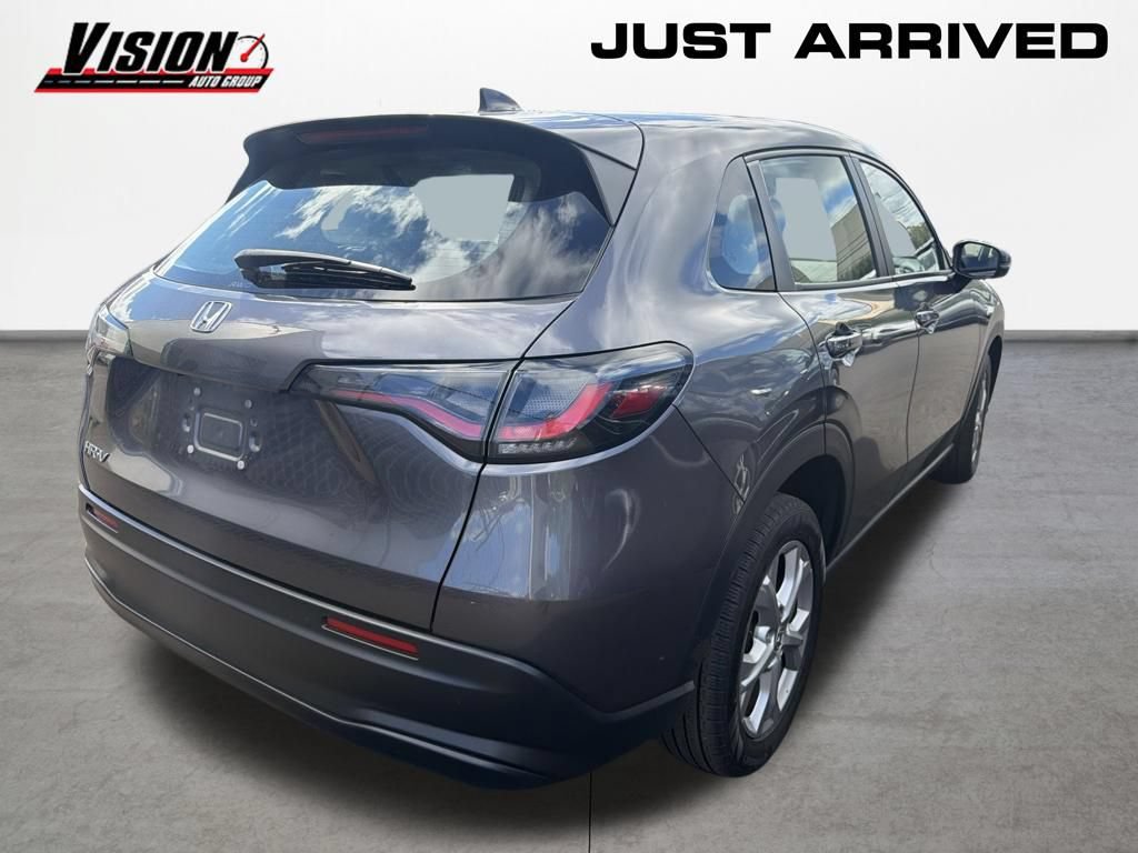 Used 2024 Honda HR-V LX image 4