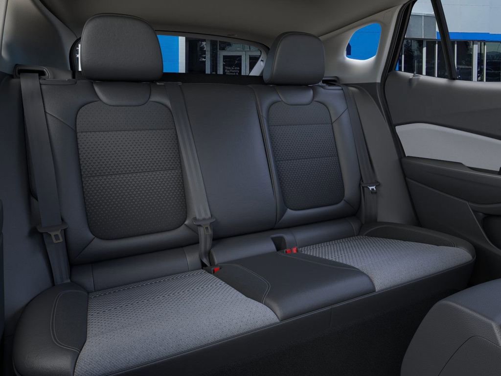 New 2026 Chevrolet Trax LT w/ Driver Confidence Package FWD image 17