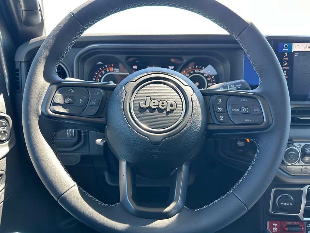 New 2026 Jeep Gladiator Rubicon w/ Safety Group AWD/4WD image 26