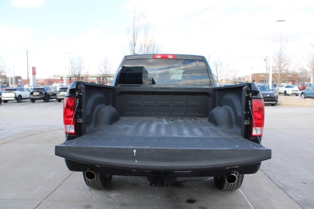 Used 2017 RAM 1500 Express image 11