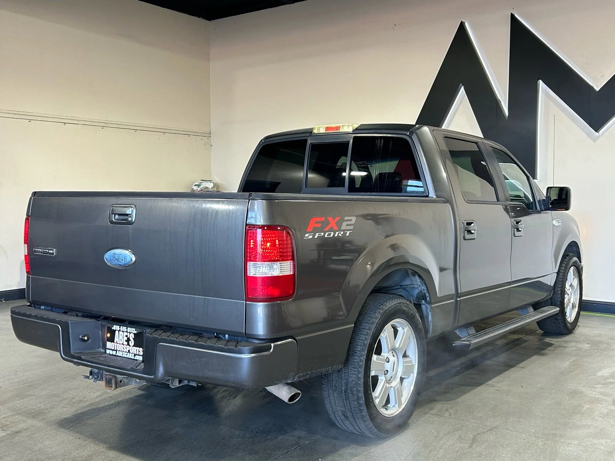 Used 2007 Ford F150 XLT RWD image 5