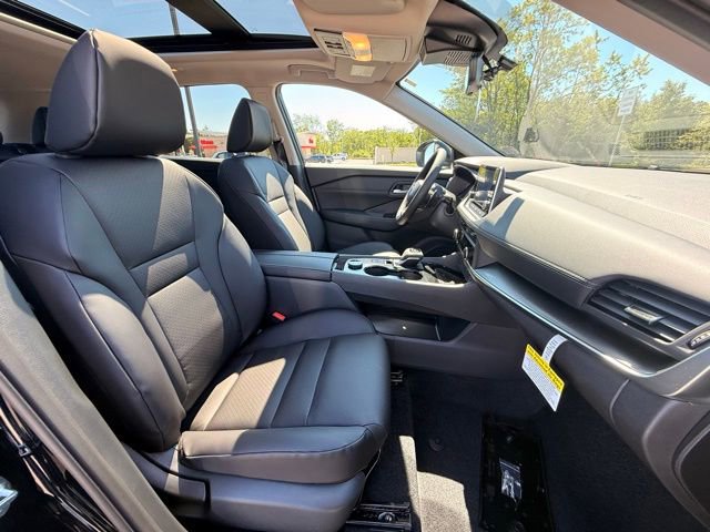 New 2026 Nissan Rogue SV AWD/4WD image 19