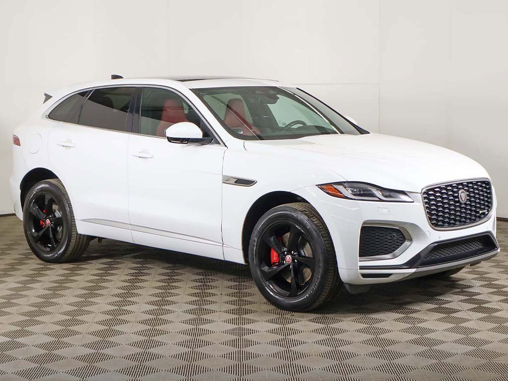 Used 2023 Jaguar F-PACE R-Dynamic S image 56