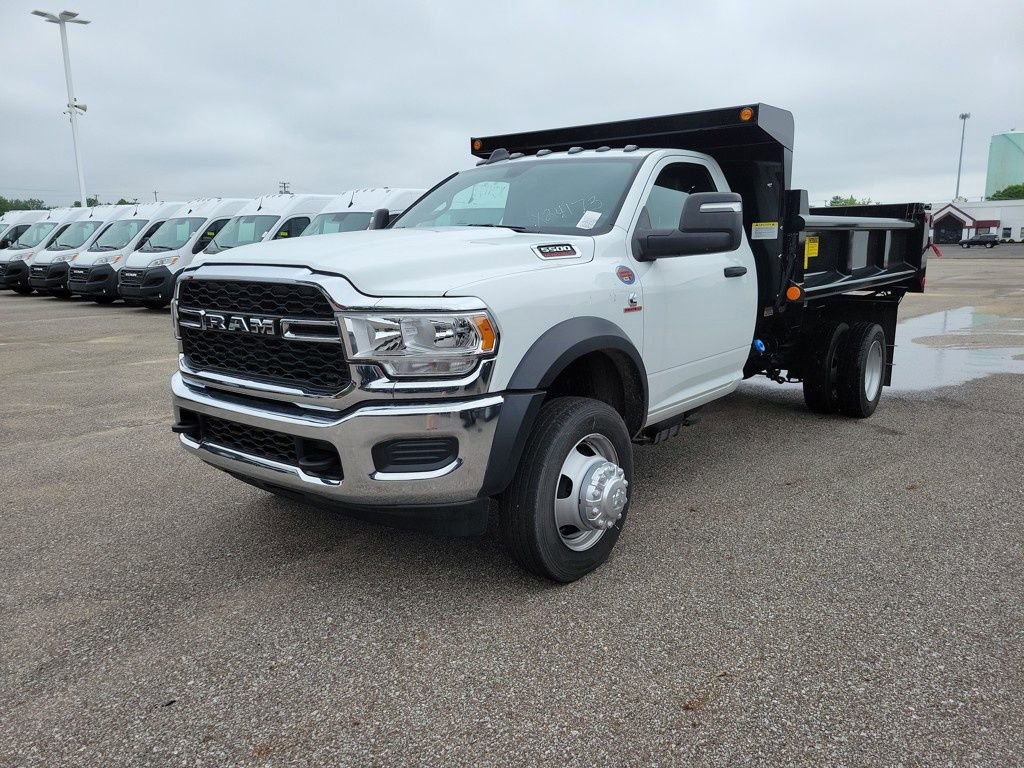 New 2024 RAM 5500 Tradesman video 2