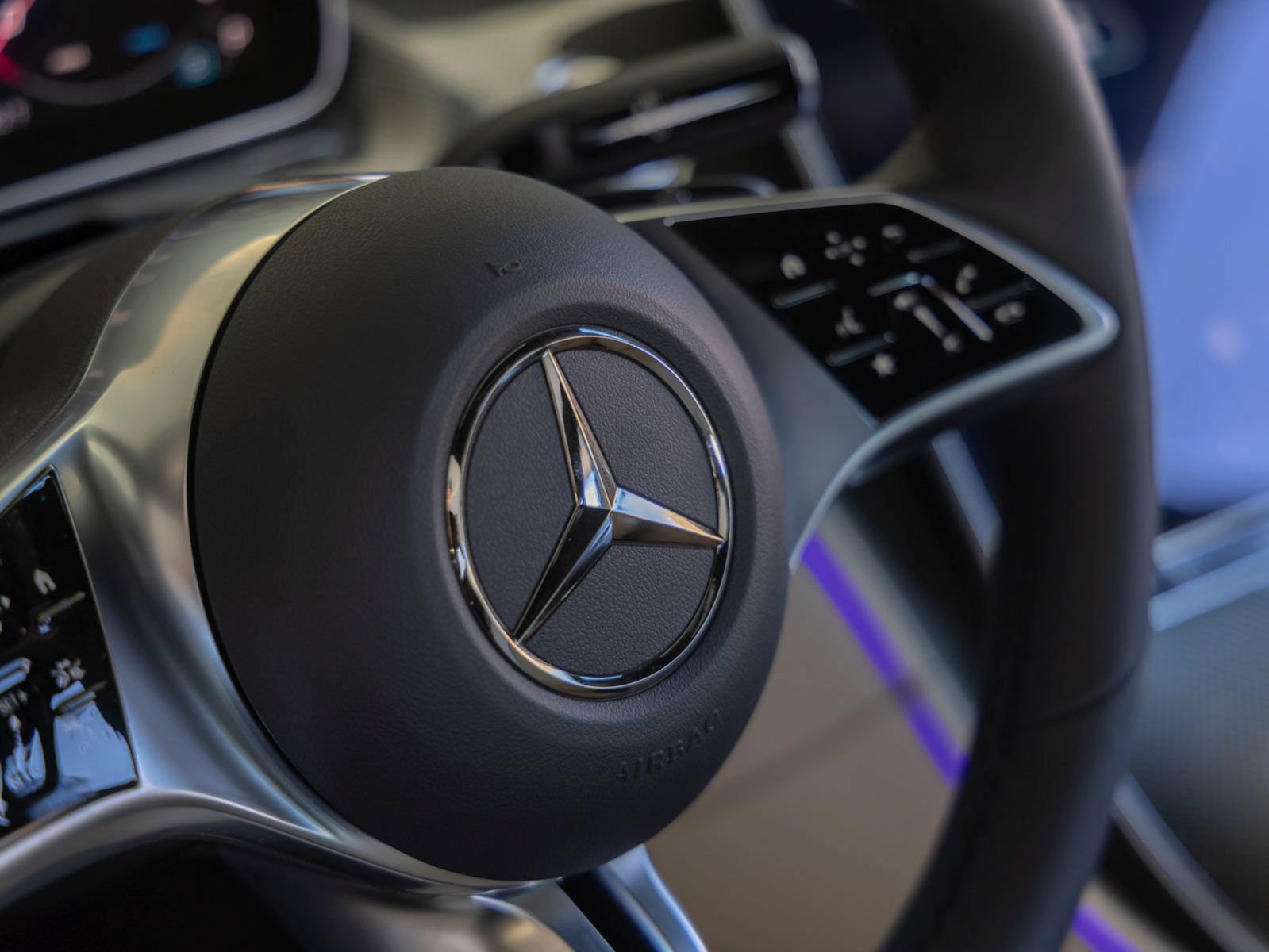 New 2026 Mercedes-Benz C 300 Sedan image 13