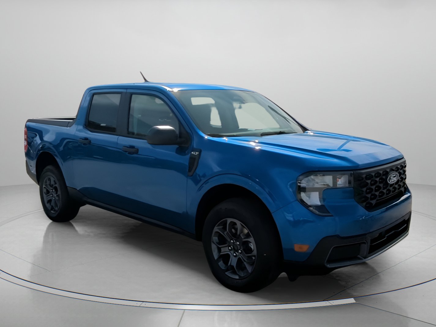 New 2026 Ford Maverick XLT w/ 4K Tow Package AWD/4WD image 2