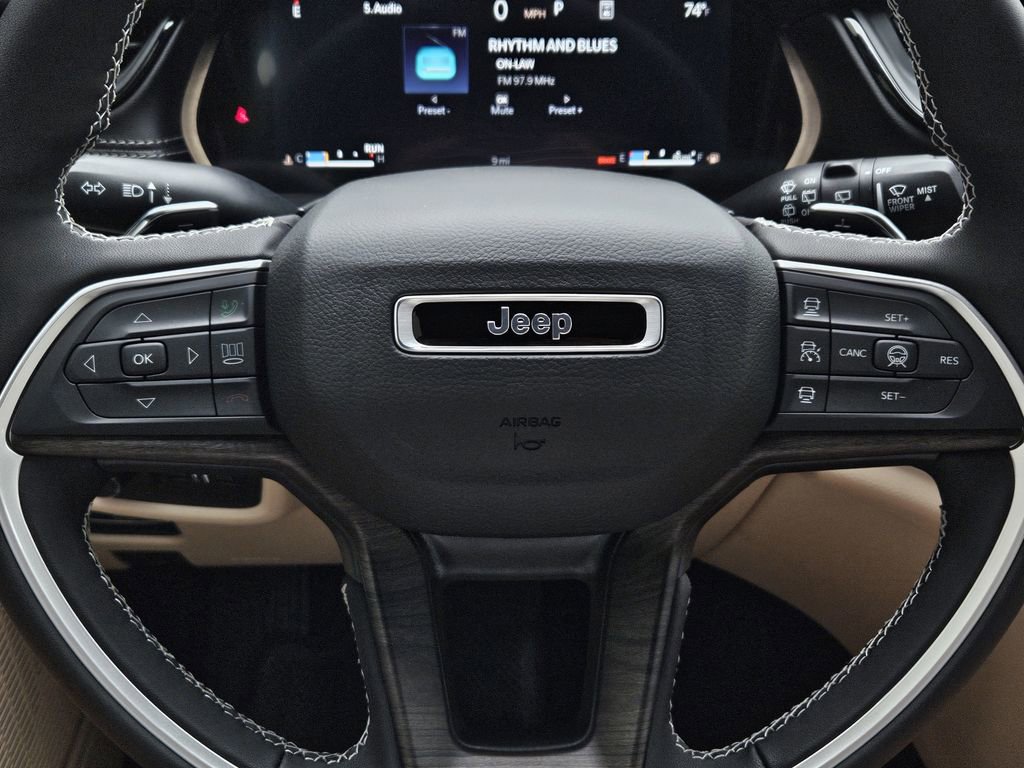 New 2026 Jeep Grand Cherokee Limited image 24