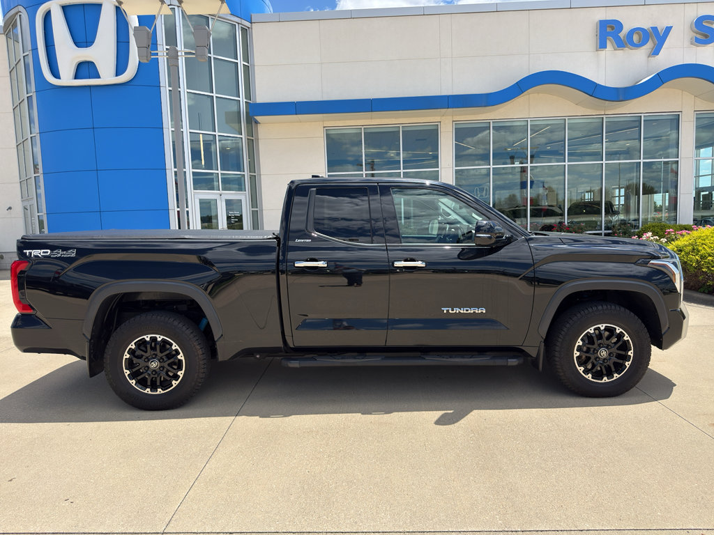 Used 2022 Toyota Tundra Limited AWD/4WD image 4