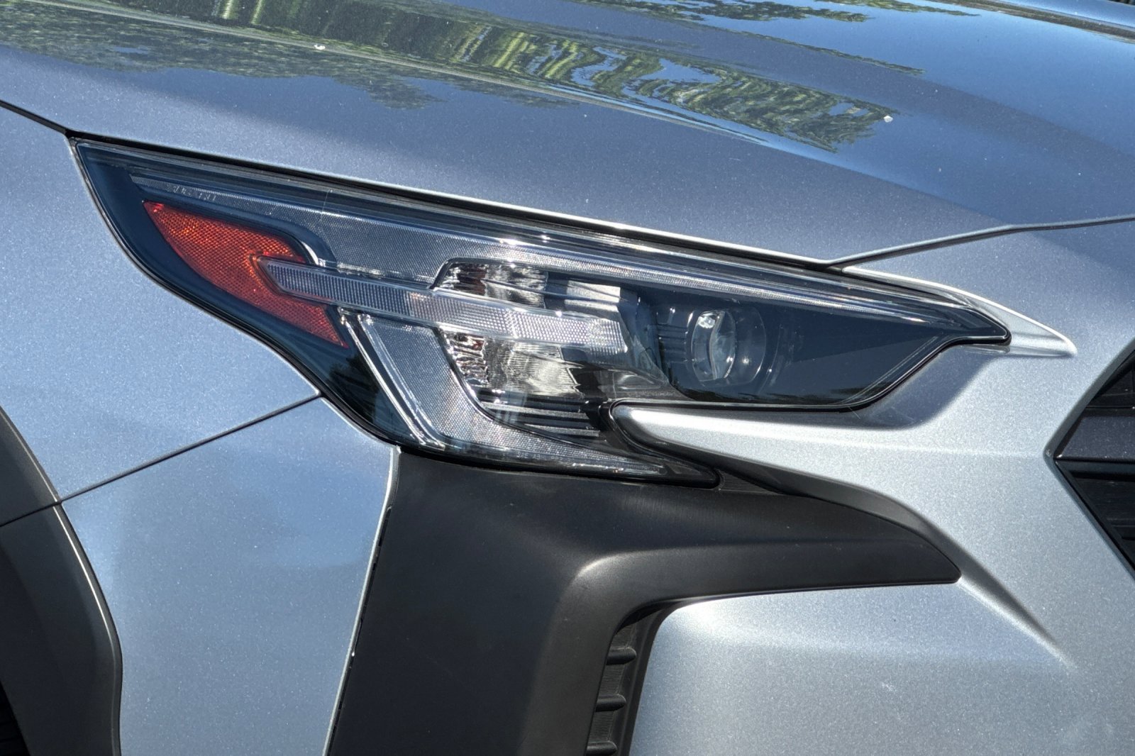 Used 2025 Subaru Outback Touring w/ Popular Package #2 image 10