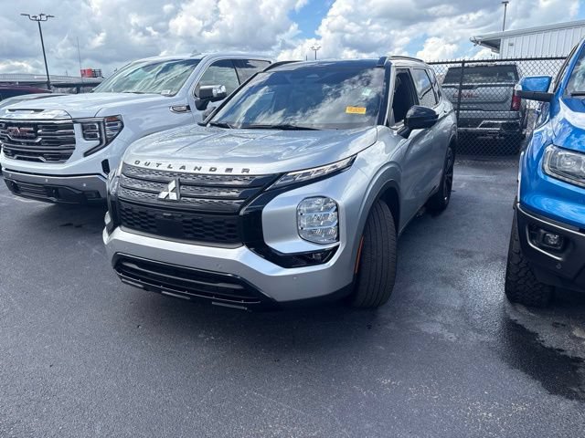 Used 2024 Mitsubishi Outlander SEL