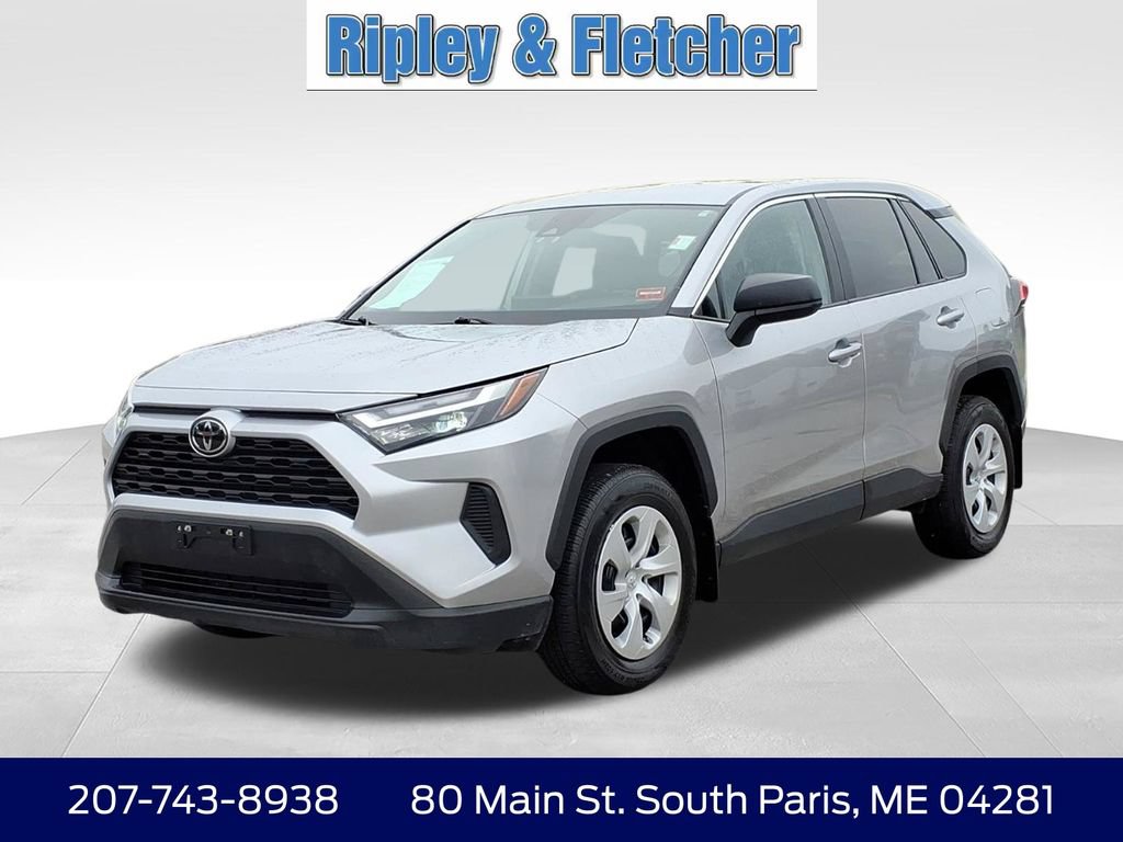 Used 2024 Toyota RAV4 LE AWD/4WD video 1