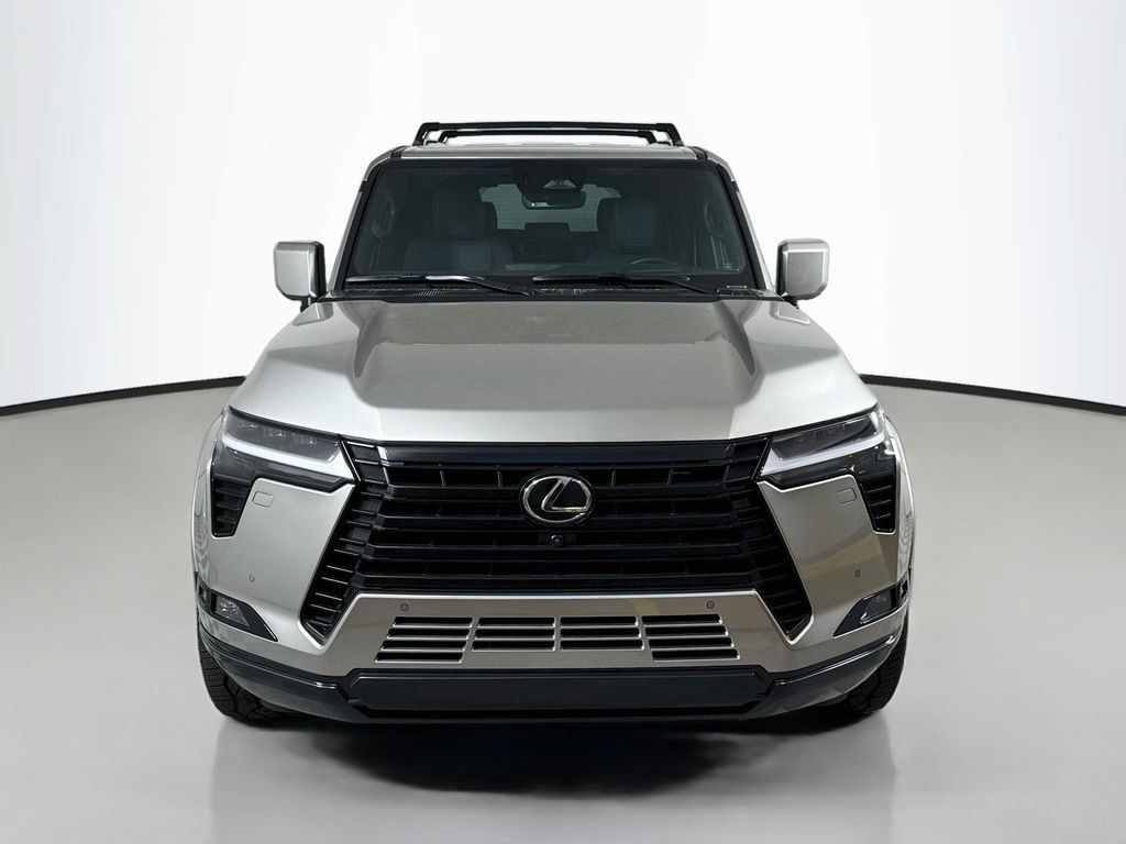 Used 2024 Lexus GX 550 w/ Accessory Package (Z1) AWD/4WD image 2