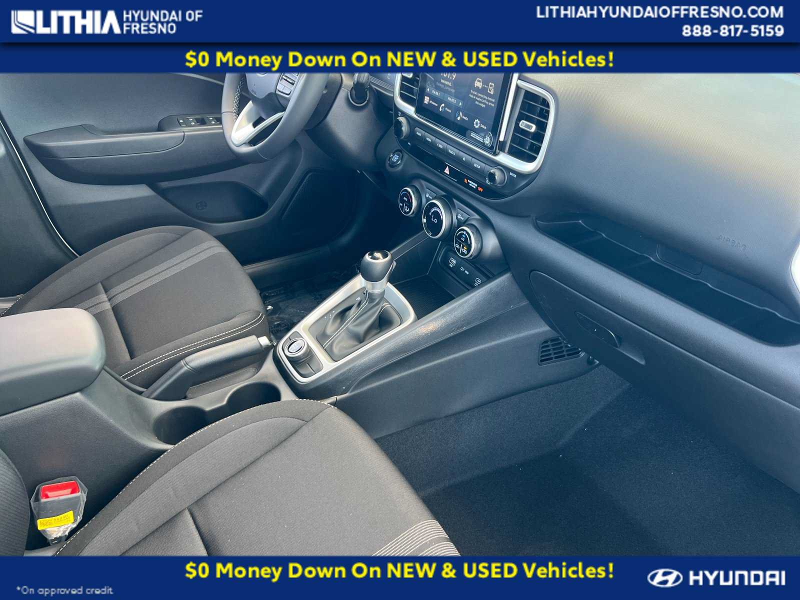 New 2025 Hyundai Venue SEL FWD image 16